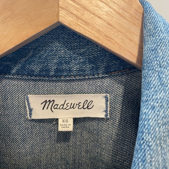 Madewell The Oversized Jean Jacket in Capstone Wash size XS - Picture 7 of 8